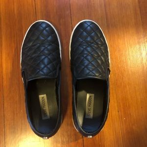 Steve Madden Ecentracq Black Slip on Sneaker